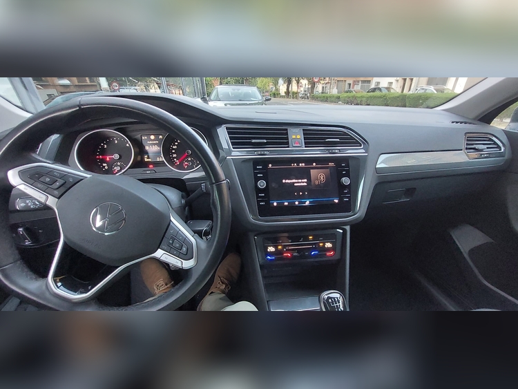 Volkswagen Tiguan 2.0 122cv foto 4